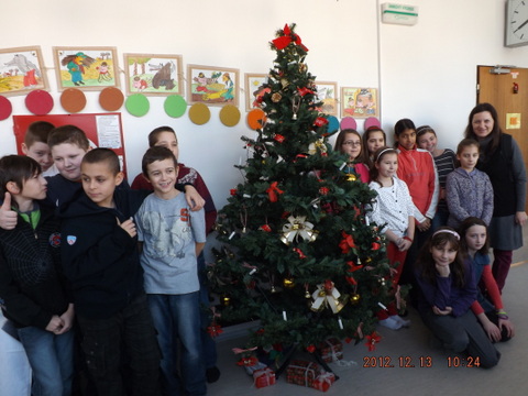Vianočné stretnutie s deťmi z Dúbravskej cesty